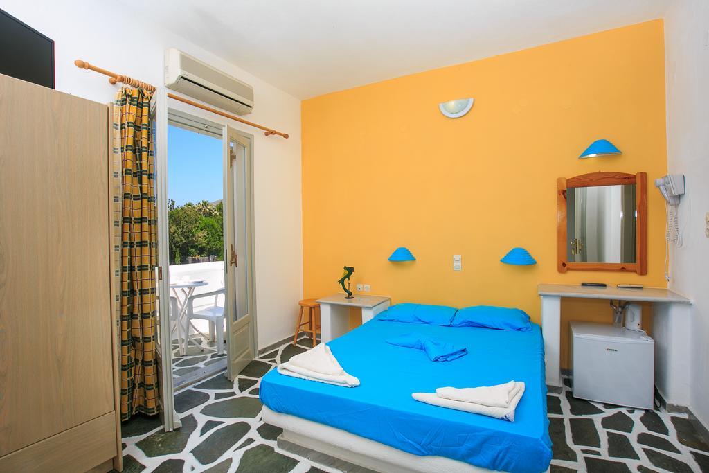 Ampeli Apartments Парос Стая снимка