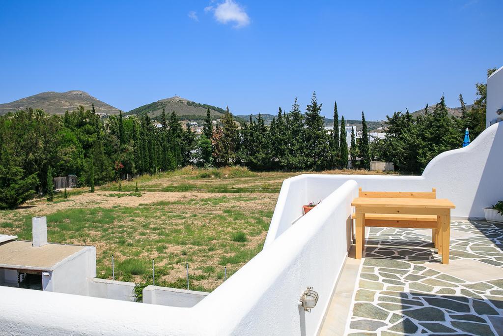 Ampeli Apartments Парос Екстериор снимка